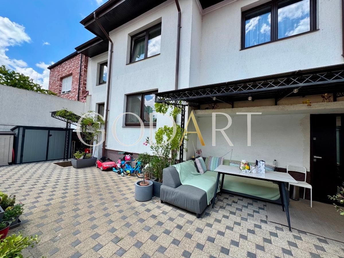 Vila individuala |  Domenii | Renovata - Poză 2