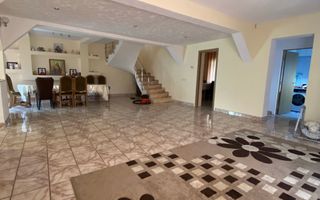 Casa de vanzare in zona Closca(liceul german) - Poză 3