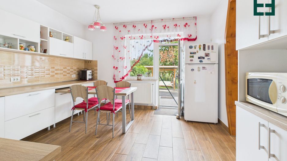 Casă tip Duplex cu 8 camere  - Zona Bujac - Arad - Poză 13