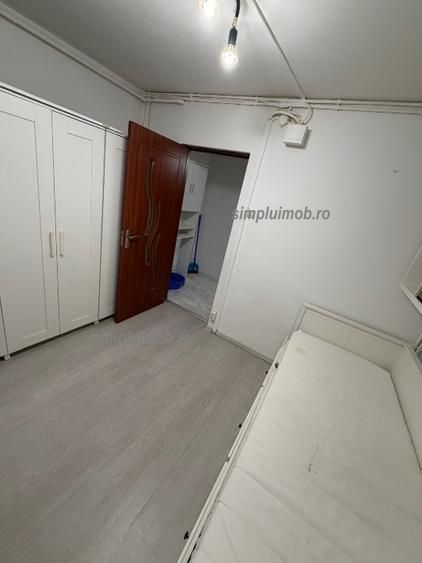 Apartament 2 camere format din 2 garsoniere alipite 1 Decembrie - Poză 5