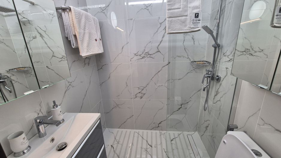 Garsonieră Eleganta 34,31 mp + boxa 3,07 mp - Magheru - Romana - Poză 9