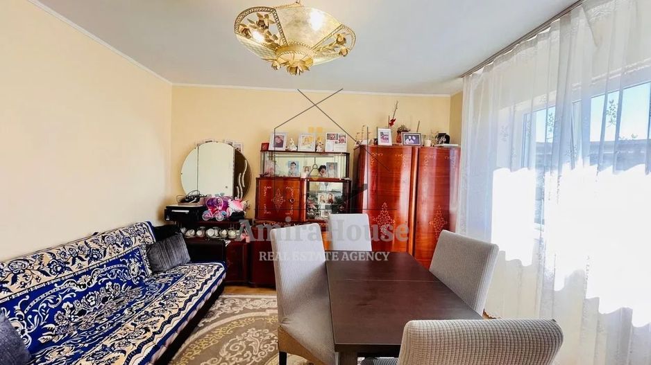 Apartament 3 camere de vanzare Manastur, str Mehedinti - Poză 3