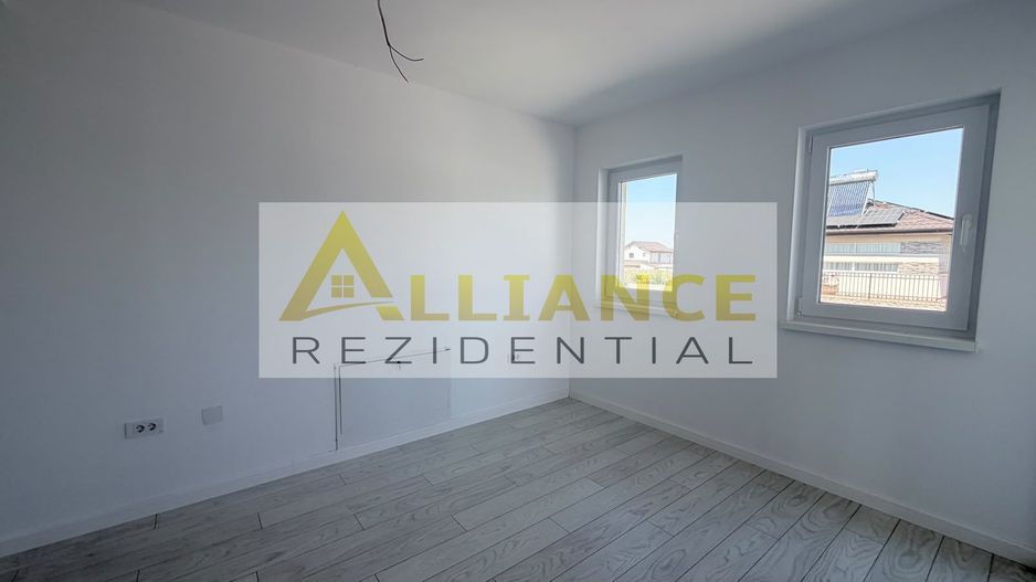 Casa Individuala - 4 camere - 2 bai - 250mp teren - Poză 11