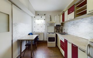 Garsonieră confort 1 zona Pârneava - Poză 4