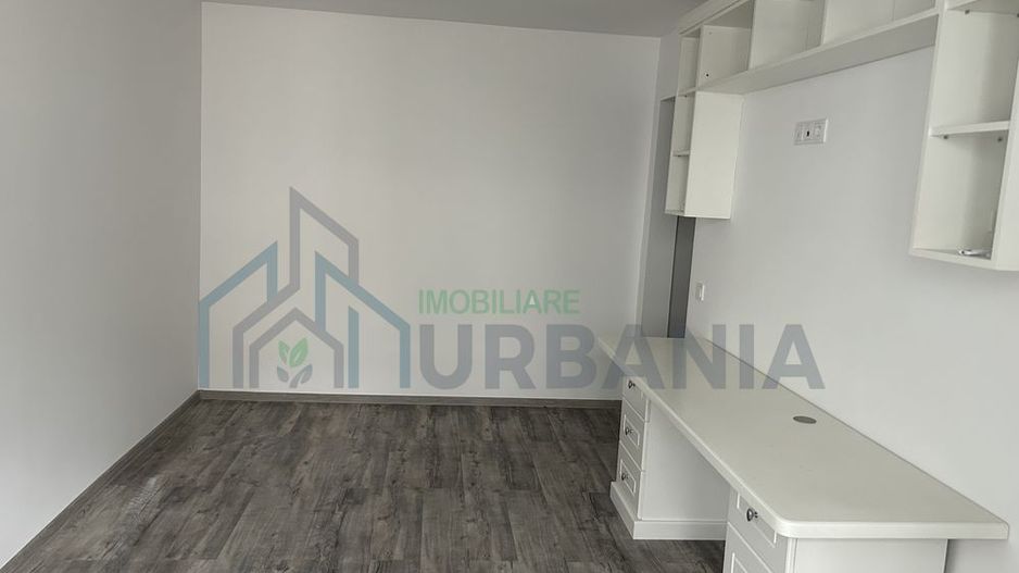 Apartament cu 2 camere, renovat, în zona Piața Alexandru cel Bun - Poză 3
