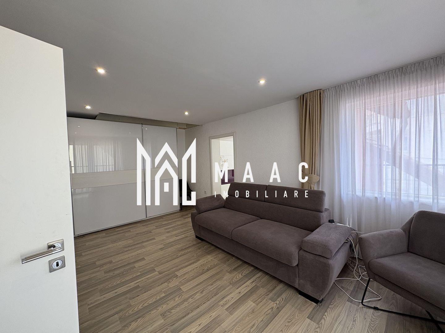 Duplex modern I 4 Camere I Curte proprie I Garaj I Strada Putnei - Poză 4