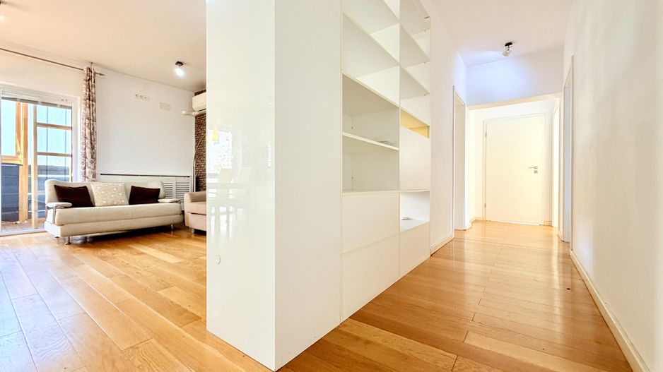 Apartament elegant -curte proprie - garaj - Poză 14