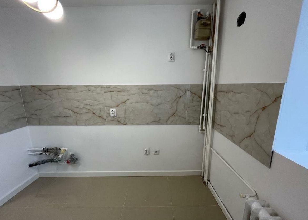 APARTAMENT LUJERULUI-METROU  RENOVAT - Poză 8
