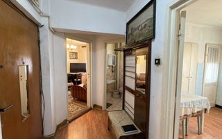 Apartament 3 camere MV1 Str. Gladiolei 6 Etaj III - Carei - - Poză 5
