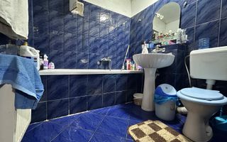 Apartament spațios cu 4 camere de vânzare! - Poză 14