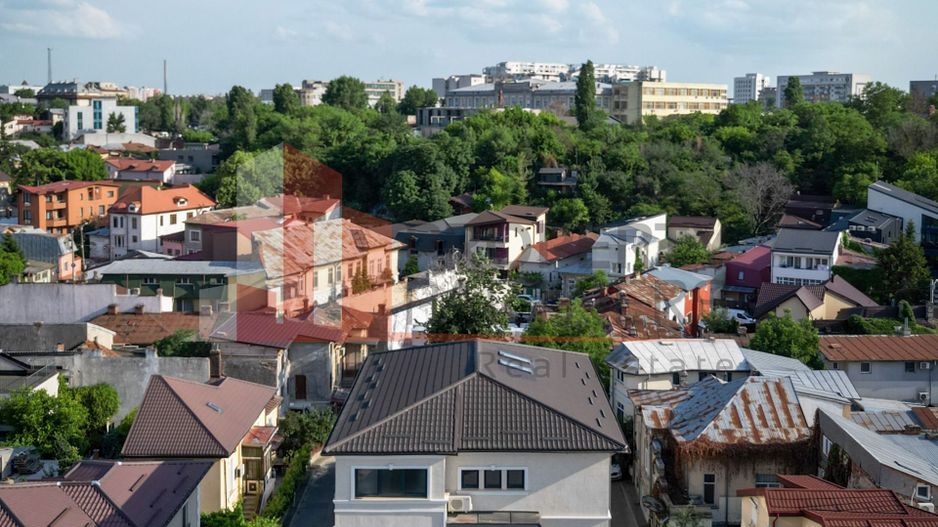 Duplex disponibil  în centrul Bucureștiului. - Poză 2