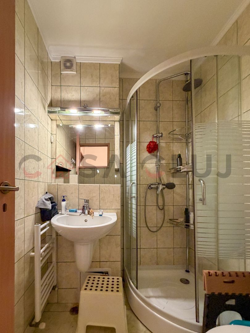4 camere decomandate, etaj intermediar, Titulescu - Poză 5