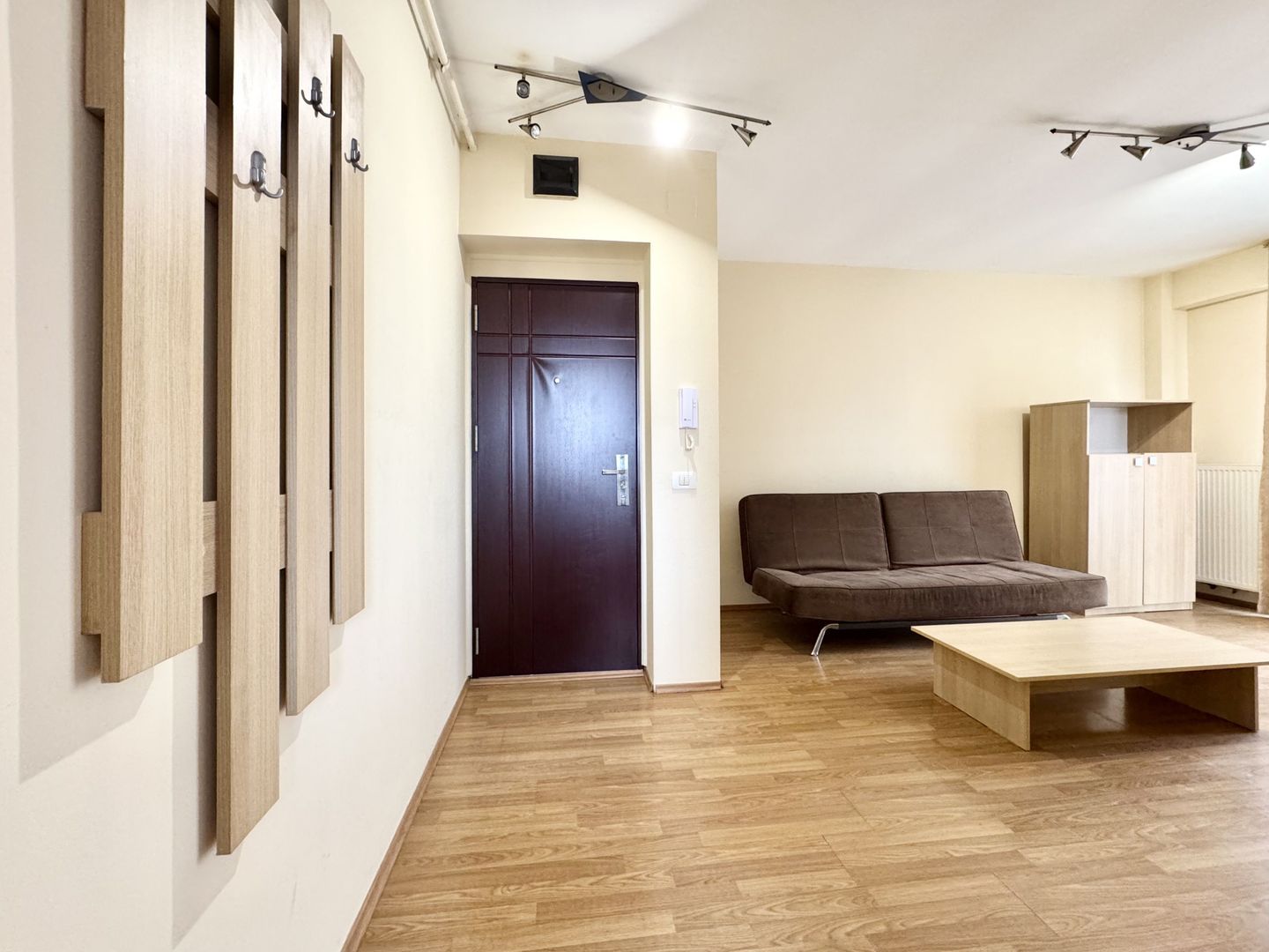 Apartament confortabil cu 1 cameră și balcon – Zona Bucovinei - Poză 2