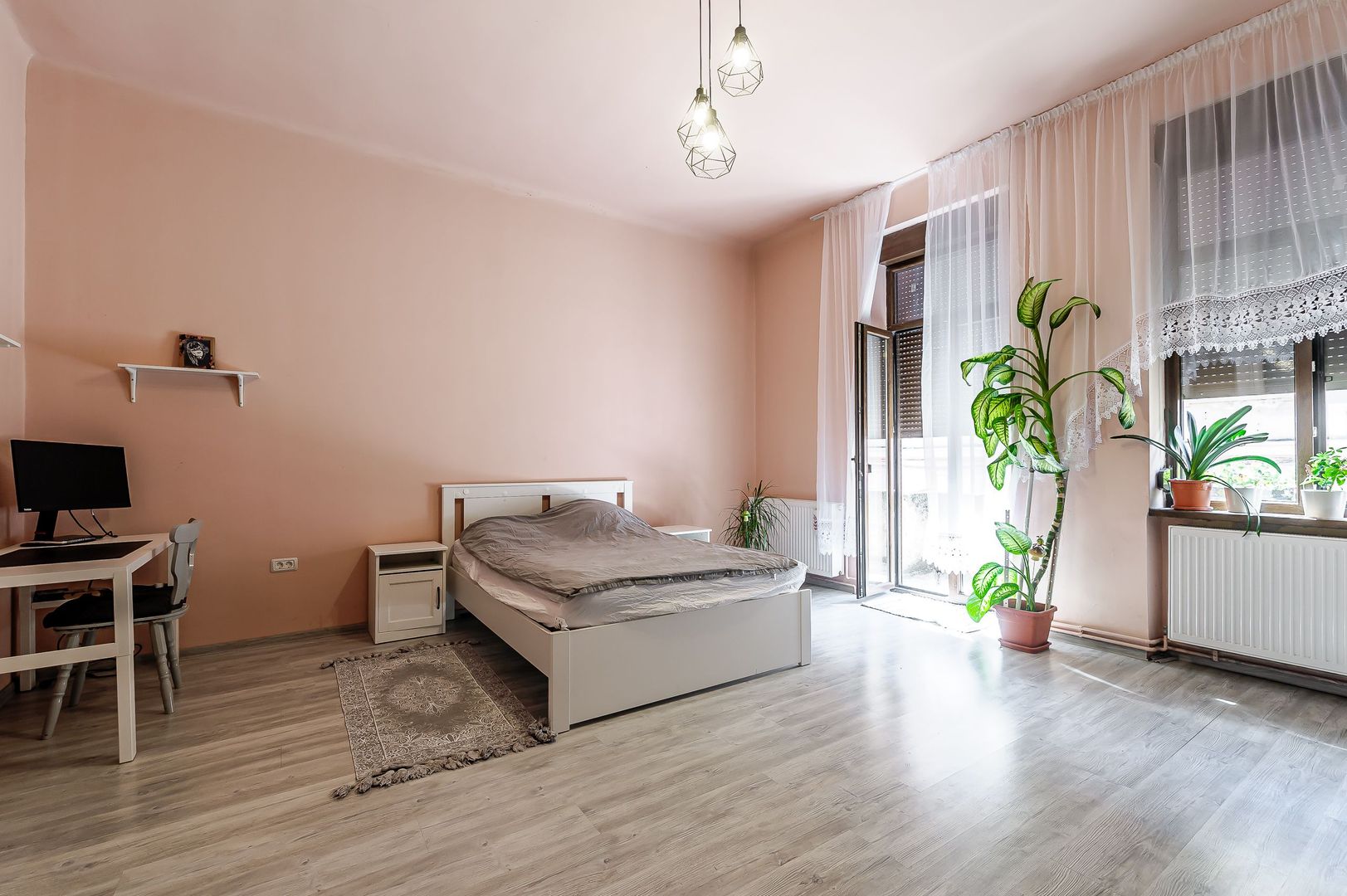 REZERVAT! Apartament 3 camere - Central - mobilat&utilat - COMISION 0 - Poză 5