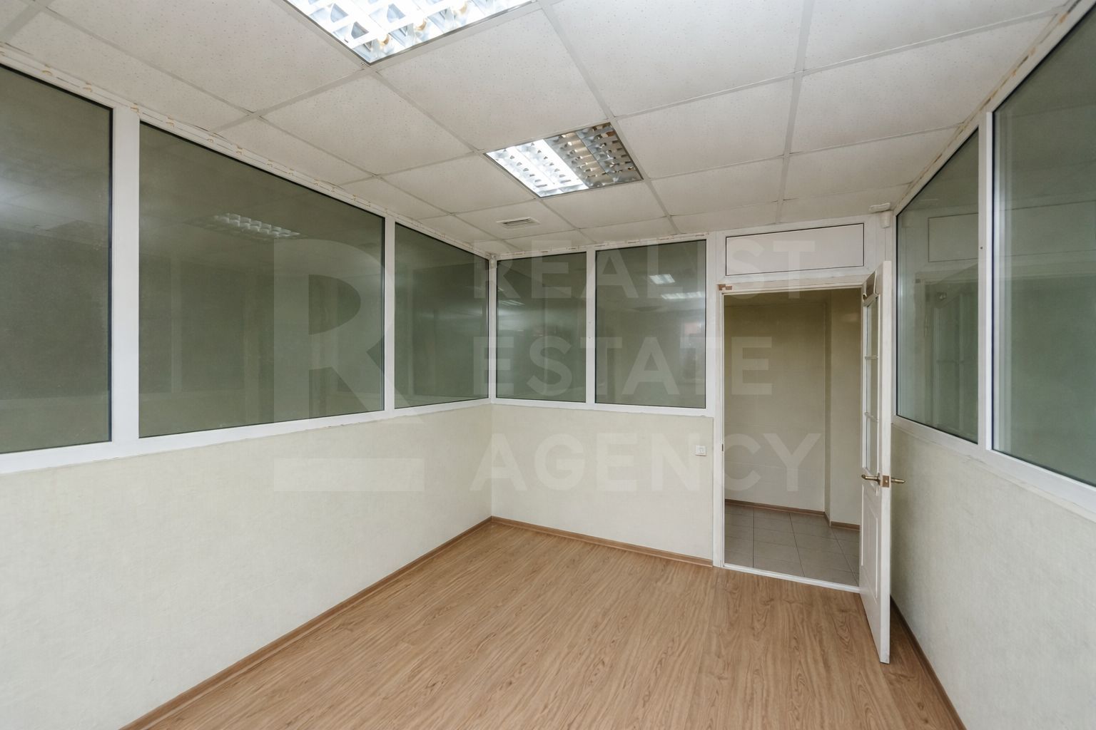 Chirie, spațiu de birouri, 250 mp, str. M. Kogălniceanu, Centru - Poză 26