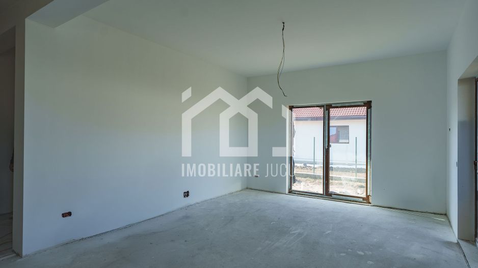 Casă Individuală 4 camere,114mp, teren 750mp, zona Parc,Jucu de Mijloc - Poză 7