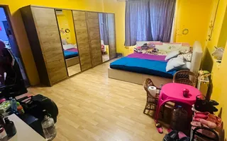 Casa pe principala in Giarmata  737mp teren - Poză 16