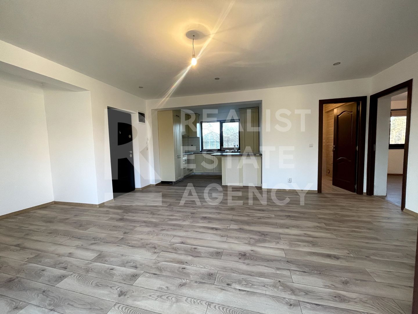 Vânzare apartament 3 camere, lângă USV Iași,  Copou - Poză 2