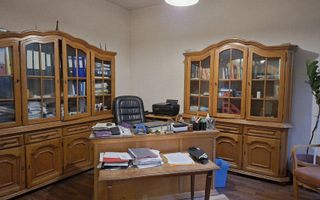 Casa 6 camere cartier Iosia - Poză 2