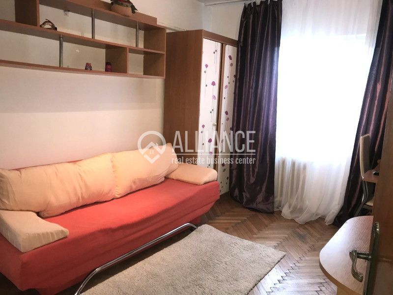 GARA-ABATOR- Apartament de 3 camere foarte spatios si luminos! - Poză 14