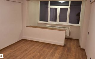 Vanzare apartament  renovat complet, zona Parfumul Teilor, etaj 1. - Poză 7