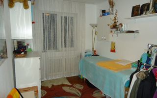 Apartament cu 4 camere de vânzare în zona Manastur - Poză 3