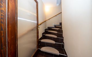 Casă Individuală - Spațioasă de Vânzare în Cristian - Poză 13