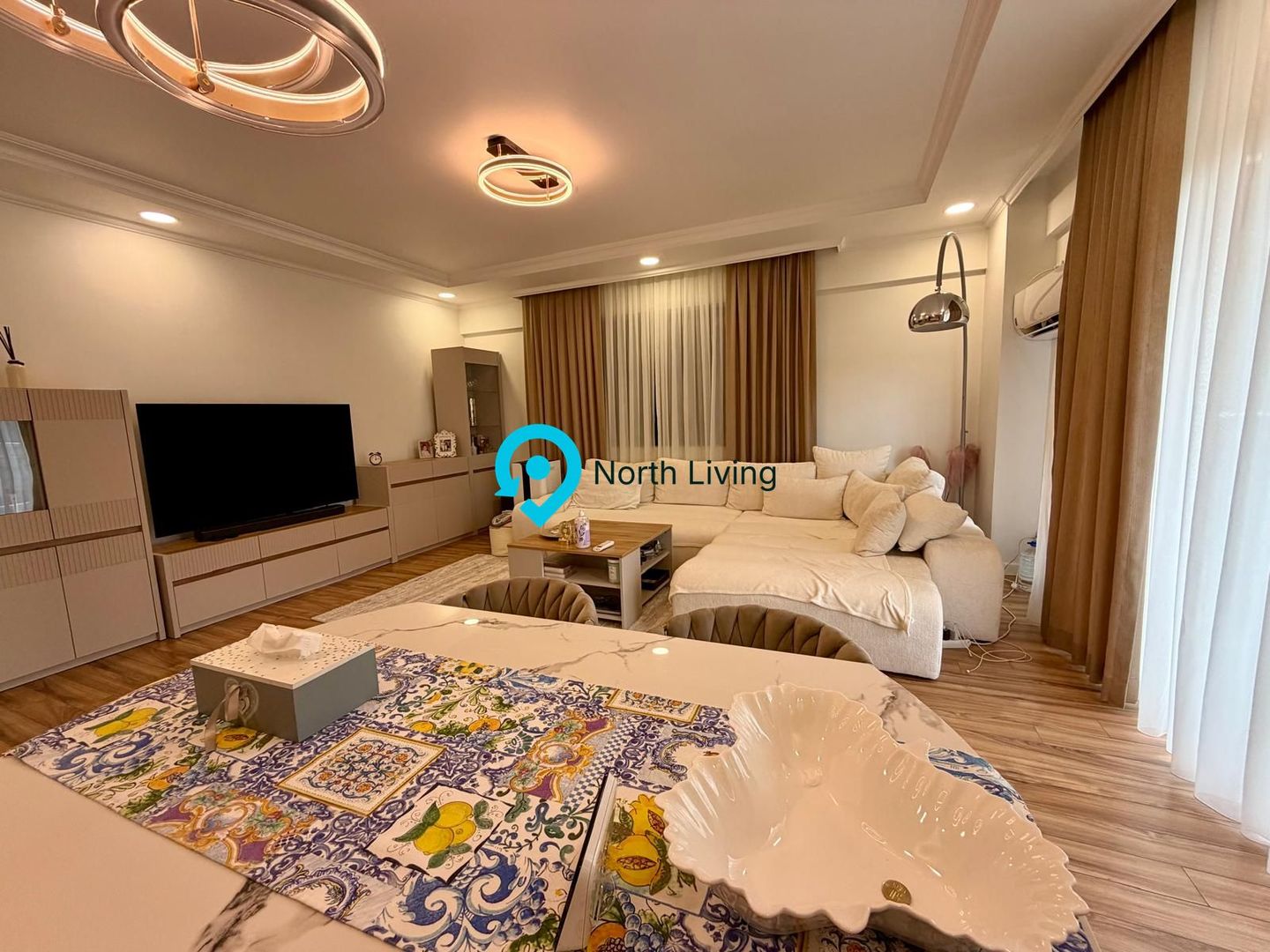 Apartament premium cu 3 camere | 95 mp utili | Piscină | - Poză 2