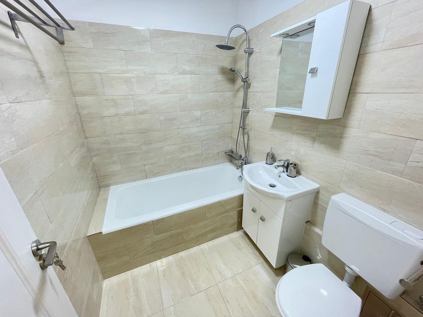 APARTAMENT GRIVITA | PODUL GRAND | METROU - Poză 6