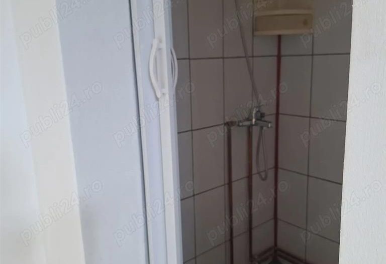 1 camera zona Complex etaj 1 cu centrala - Poză 10