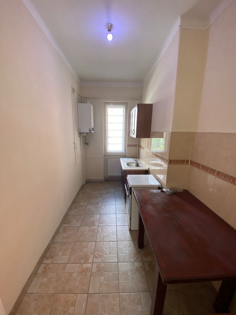 Apartament in cladire interbelica zona Ultracentrala - Poză 10