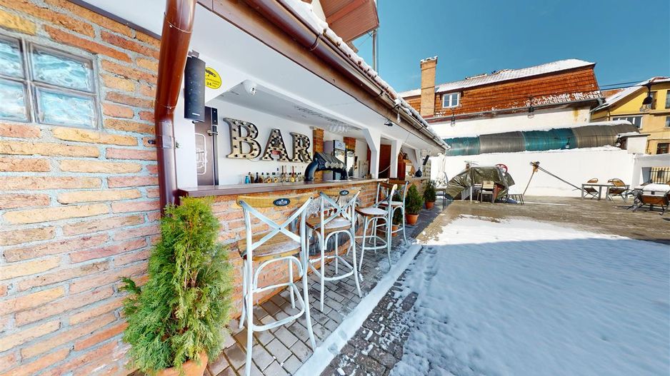 Resort cu perspectiva remarcabila in Centrul Istoric - Piata Unirii, Brasov - Poză 26