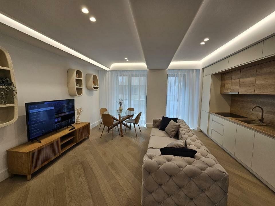Apartament de Lux cu 3 Camere și 2 Locuri de Parcare - IANCU NICOLAE - Poză 4