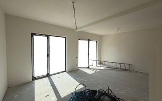 Duplex spațios cu 5 dormitoare, încălzire în pardoseală, Floresti. - Poză 1