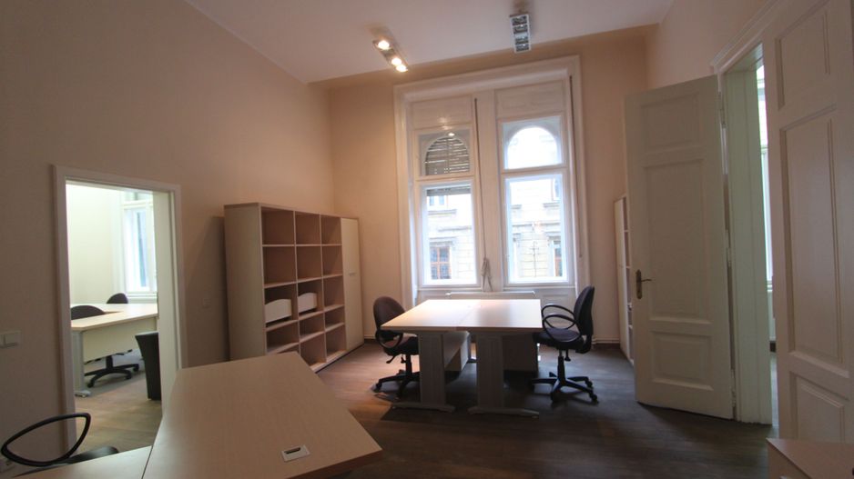 Spațiu de birouri mobilat - 120mp  în zona Unirii. - Poză 2