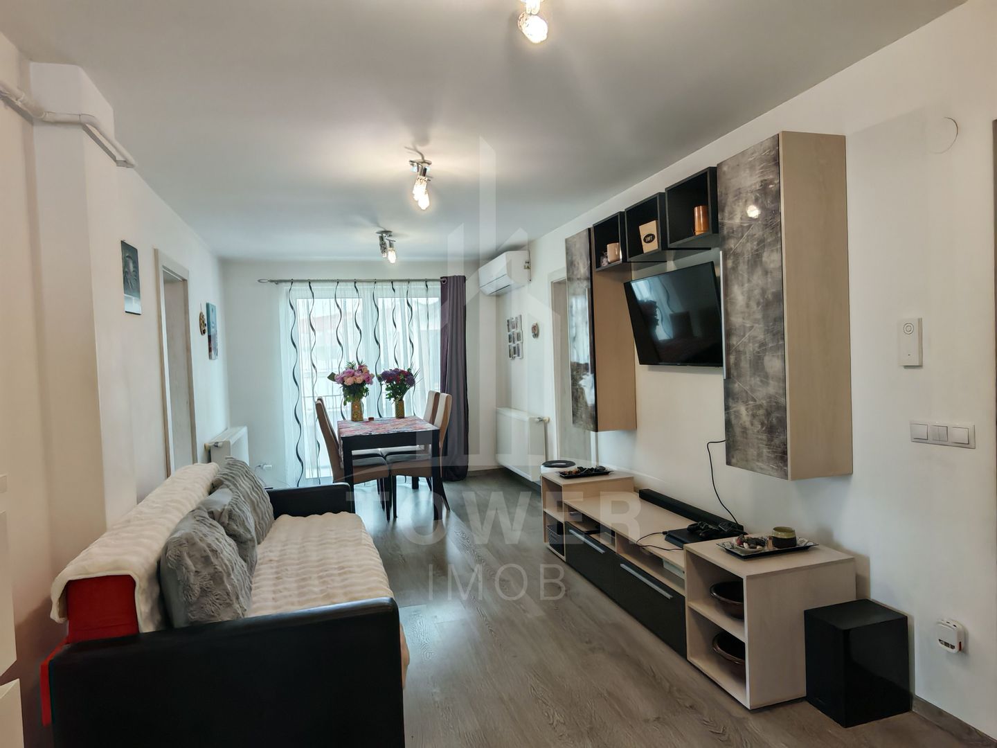 Apartament de tip  penthouse Arhitectilor! 85 Mp utili! - Poză 8