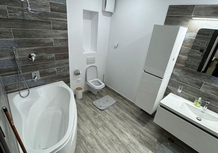 apartament 2 camere + gradina Regie/Crangasi - Poză 4