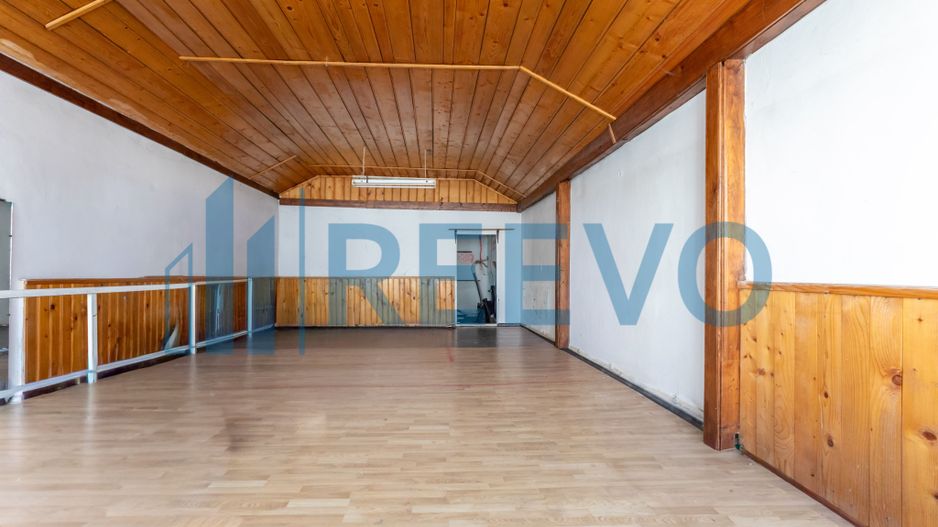 Clădire și teren de investiție, central Roman - Poză 61