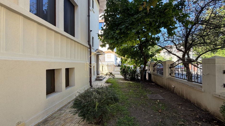 Apartament de inchiriat /4 camere in vila *153mp* +parcare / Dorobanti Capitale - Poză 44