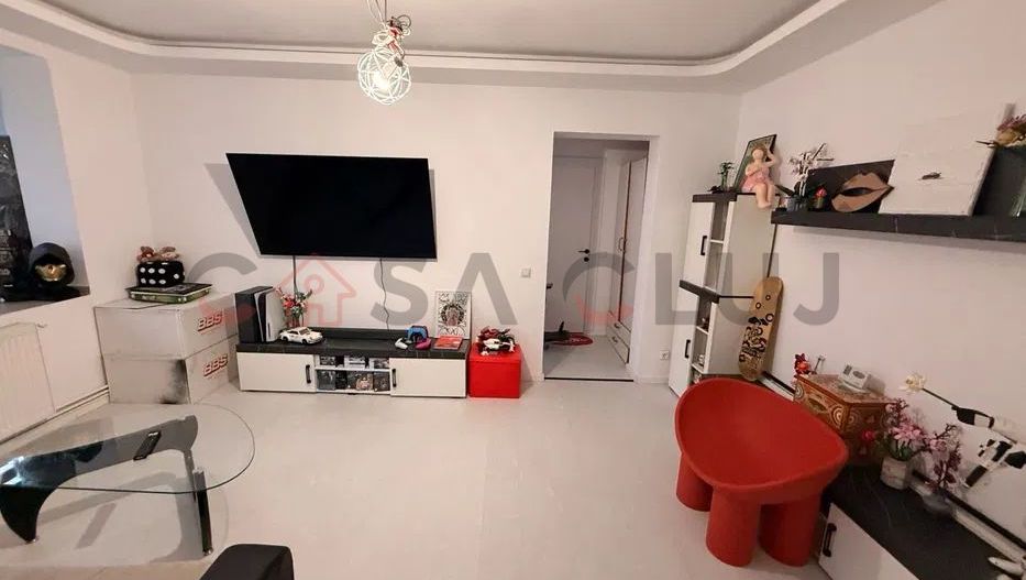 Bloc Izolat - Finisat Modern - Zona Mega Image Eremia Grigorescu - Poză 5