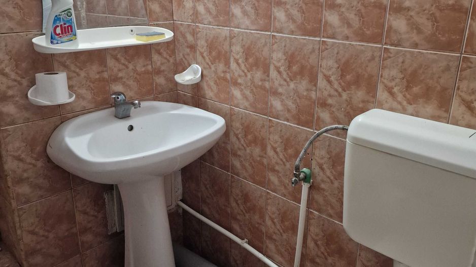 BRASADAS vinde garsoniera 21mp la etajul 4/4 pe Bd Closca. - Poză 5