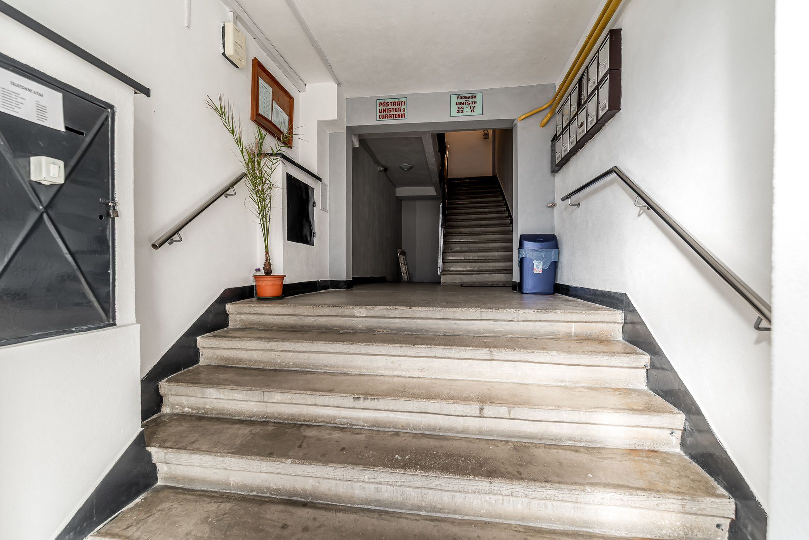 Apartament 3 camere, etaj 1,  zona Băncilor / Podgoria - Poză 2
