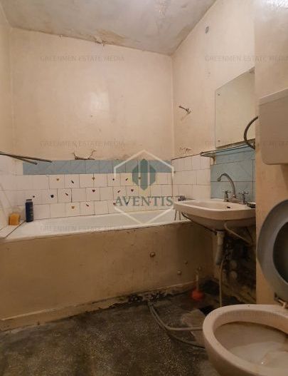 Garsoniera nerenovata, bloc reabilitat cu 2 lifturi, Metrou Iancului Avrig - Poză 9