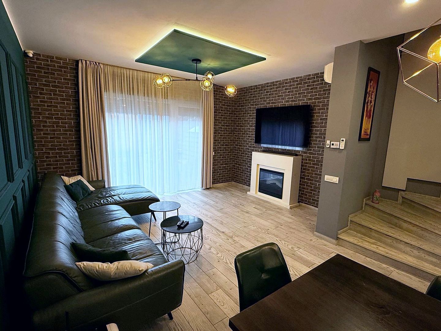 Duplex P+1+M mobilat, 127 mp, curte cu terasă, 3 parcări, Pipera - Voluntari - Poză 1