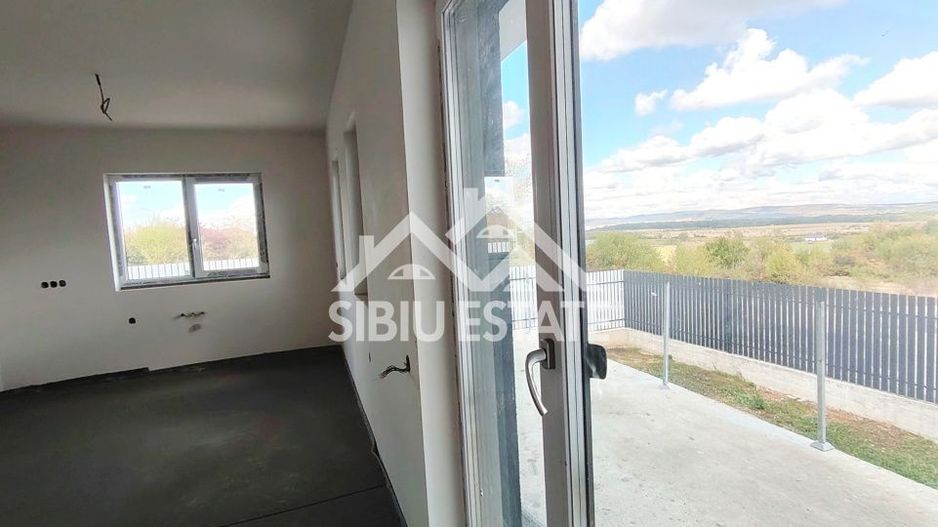 Casa noua cu pivnita  Sibiu Calea Cisnadiei - Poză 12