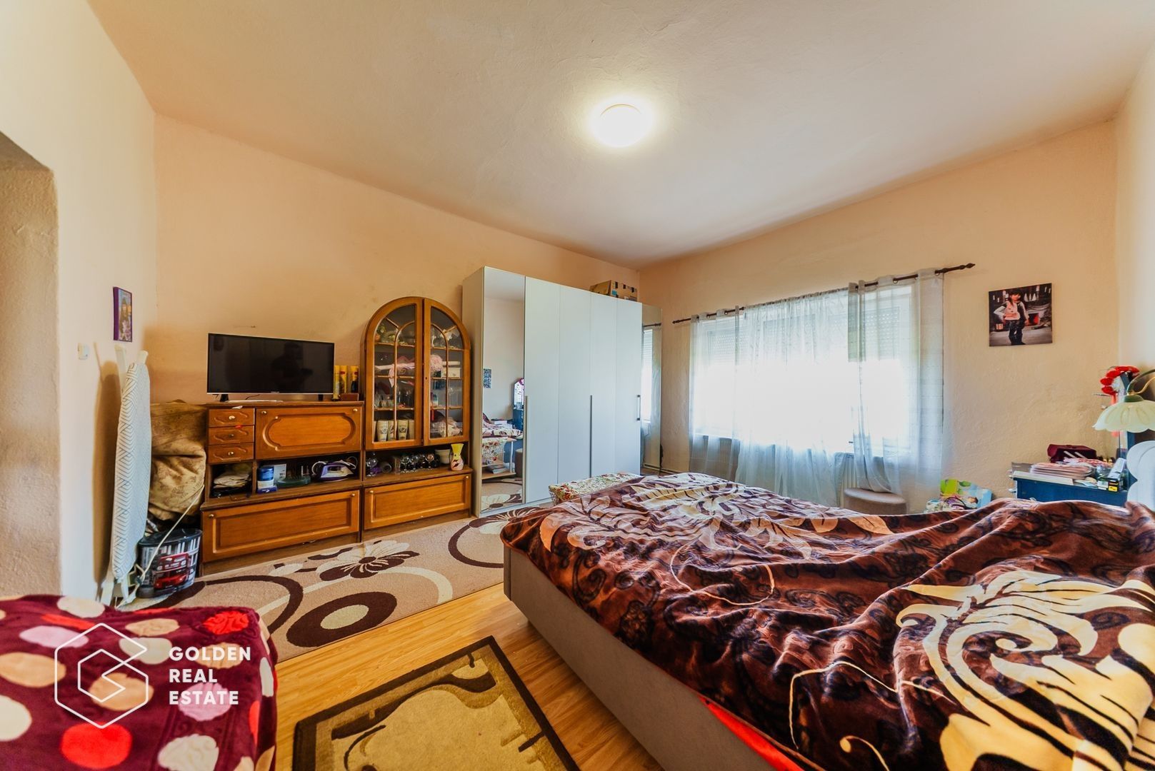 Casa foarte spatioasa cu gradina si gospodarie, Santana - Poză 6