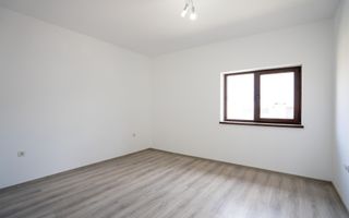 Casa la cheie Nojorid 3 dormitoare 2 bai - Poză 11