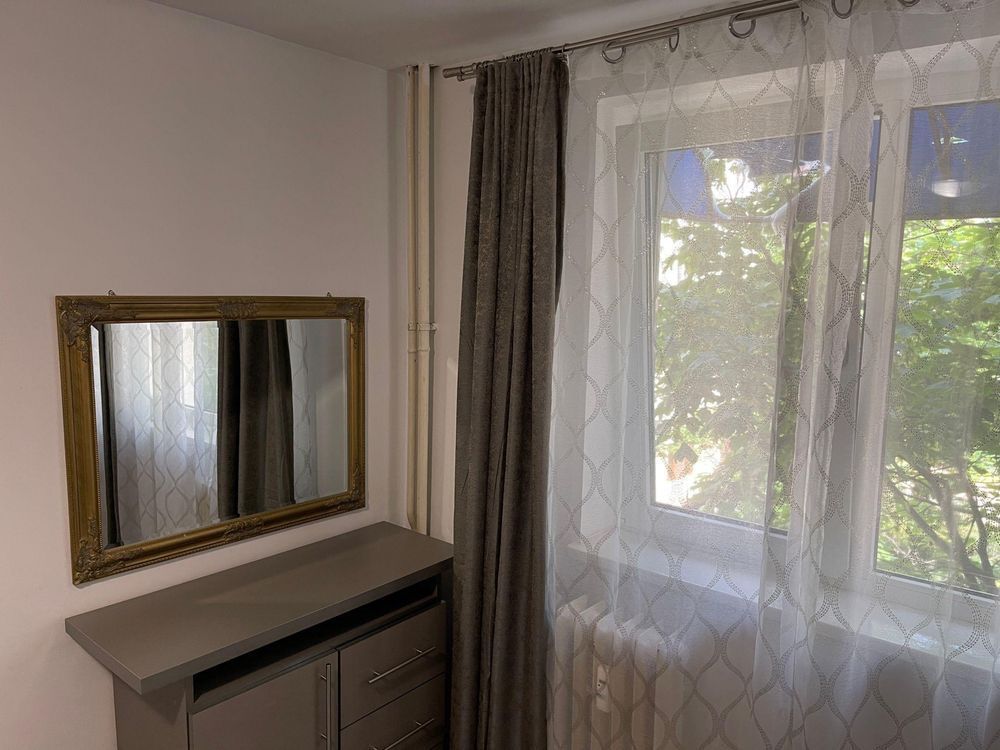 Apartament  2 camere Piata - Poză 5