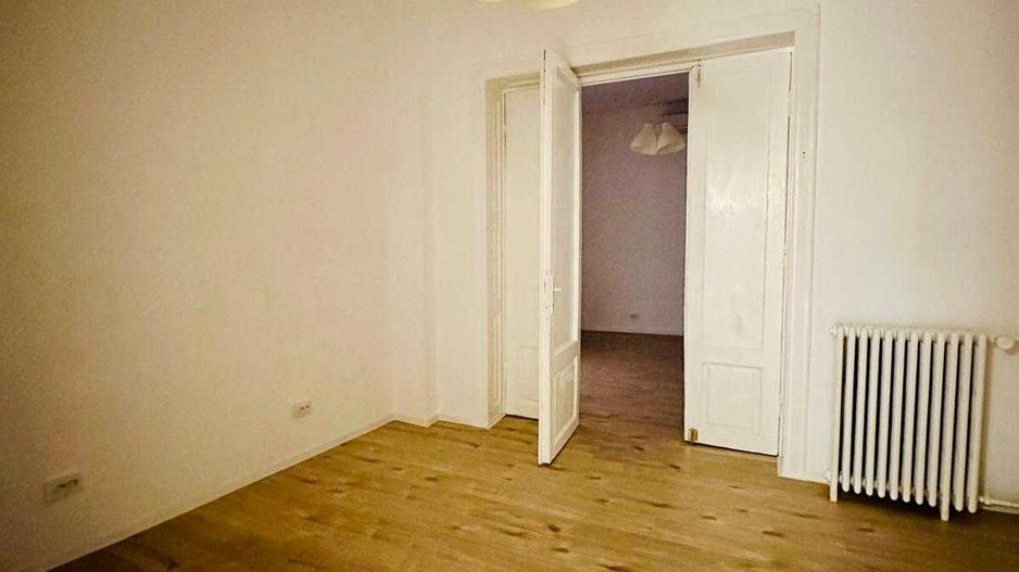 PIATA ROMANA, Proprietar , apartament 3 camere in vila - Poză 6