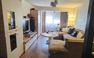 Apartament 3 camere, Cetate, etaj intermediar - Poză 13